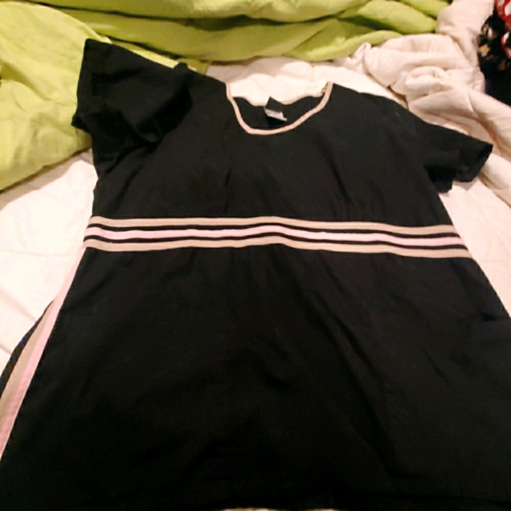 Women's medical scrubs